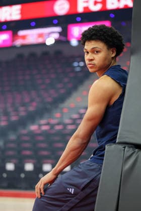Jack Kayil Alba Berlin, 07 when warming up, leaning, GER, FC Bayern Basketball vs Alba Berlin, Basketball, easycredit Basketball Bundesliga, 27 Matchday, Season 2025 2026, 01 05 2026, GER, FC Bayern Basketball vs Alba Berlin, Basketball, easycredit Basketball Bundesliga, 27 Matchday, Season 2025 2026, 01 05 2026 Muenchen Copyright: xEibner-Pressefoto JennixMaulx EP_JML