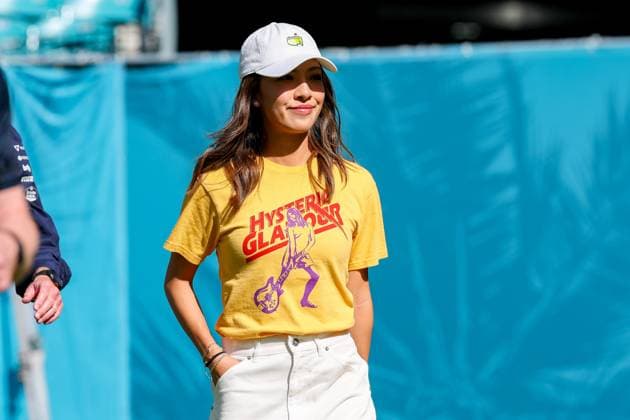 Partner Lily Muni He of Alexander Albon Atlassian Williams Racing 23 , Miami Grand Prix, Motorsport, Men, Formula 1, Free Practice, 01 05 2026 Alexander Albon Atlassian Williams Racing 23 Miami Florida USA Copyright: xkolbert-press ChristianxKolbertx