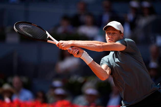 May 1, 2026, Madrid, Madrid, Spain: Jannik Sinner of Italy plays against Arthur Fils of France during the Mutua Madrid Open 2026 at La Caja Magica on May 01, 2026 in Madrid, Spain. Mutua Madrid Open 2026 - Day 12  - ZUMAa181 20260501_zaa_a181_063 Copyright: xOscarxJ.xBarrosox