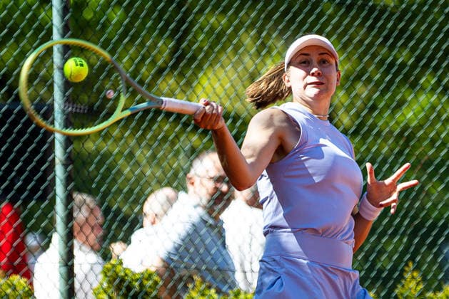 Gabric, Anna GER TEC Waldau Stuttgart , 1 Bundesliga Damen LTTC Rot Weiß vs TEC Waldau Stuttgart, Berlin, LTTC Rot Weiß , 01 05 2026, Copyright: xClaudioxGärtnerx