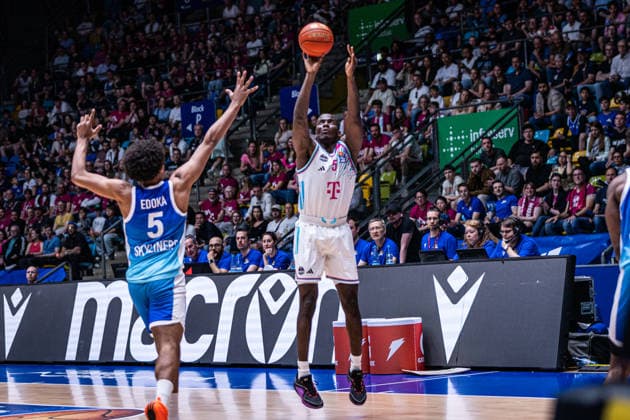easyCredit Basketball Bundesliga, Frankfurt Skyliners vs Telekom Baskets Bonn, 01 05 2026 Tylan Birts Telekom Baskets Bonn 5 for Three easyCredit Basketball Bundesliga, Frankfurt Skyliners vs Telekom Baskets Bonn, 01 05 2026, SÜWAG ENERGIE Arena Frankfurt Copyright: xBEAUTIFULxSPORTS Derixx
