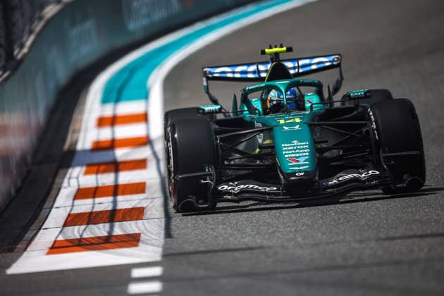 F1 - MIAMI GRAND PRIX 2026 14 ALONSO Fernando (spa), Aston Martin F1 Team AMR26, action during the Formula 1 Miami Grand Prix 2026, 4th round of the 2026 Formula One World Championship, WM, Weltmeisterschaft from May 1 to 3, 2026 on the Miami International Autodrome, in Miami Gardens, USA - Miami GardensUnited States  Copyright: xDPPIx