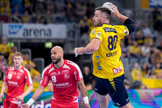Jannik Kohlbacher RNL, 80 , jump shot, throw, goal throw, action, action scene, 01 05 2026, Mannheim Germany , Handball, Bundesliga, Rhein Neckar Löwen MT Melsungen xozx
