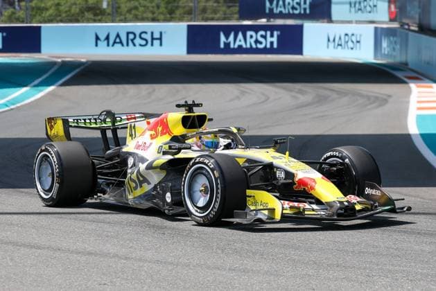 Arvid Lindbald Visa Cash App RB 41, Grand Prix of Miami, Motorsport, Men, Formula 1, Free Practice, 01 05 2026 Miami Florida USA Copyright: xkolbert-press ChristianxKolbertx