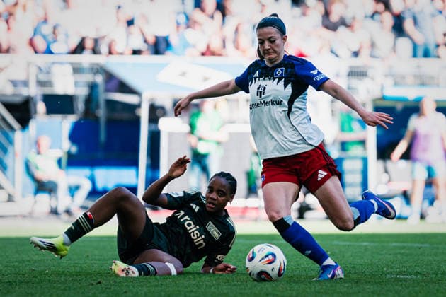Google Pixel Womens Bundesliga Hamburger SV vs 1 FC Union Berlin, 01 05 2026 Vildan Kardesler Hamburger SV, 7 vs Naika Reissner 1 FC Union Berlin, 42 in duel Soccer, Google Pixel Womens Bundesliga, 24 Matchday Hamburger SV vs 1 FC Union Berlin on 01 05 2026 at Volksparkstadion, Hamburg DFB REGULATIONS PROHIBIT ANY USE OF PHOTOGRAPHS AS IMAGE SEQUENCES AND OR QUASI VIDEO Copyright: xBEAUTIFULxSPORTS Tonhäuserx