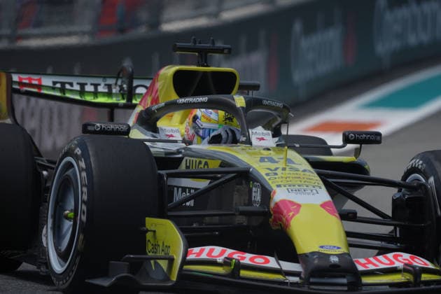 Formula 1 Crypto com Miami Grand Prix 2026 01 05 2026, Miami International Autodrome, Miami, Formula 1 Crypto com Miami Grand Prix 2026 ,in the picture Arvid Lindblad GBR , Visa Cash App Racing Bulls Formula One Team nordphotoxGmbHx xBratic nph00250