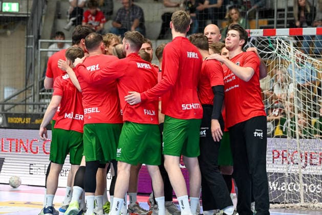 Team circle Eulen Ludwigshafen HSG Nordhorn Lingen vs Eulen Ludwigshafen, Handball, 2 Bundesliga, Matchday 30, Season 2025 2026, 01 05 2026, HSG Nordhorn Lingen vs Eulen Ludwigshafen, Handball, 2 Bundesliga, Matchday 30, Season 2025 2026, 01 05 2026 Lingen Copyright: xEibner-Pressefoto RobertxGertzenx EP_RGN