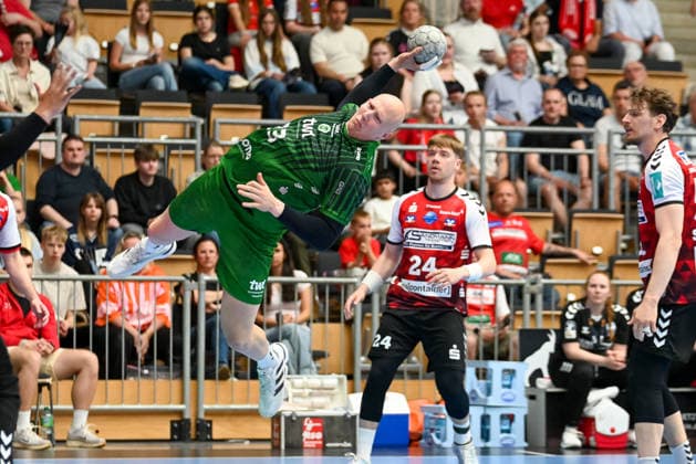 Lars Roeller Eulen Ludwigshafen, 23 throws HSG Nordhorn Lingen vs Eulen Ludwigshafen, Handball, 2 Bundesliga, Matchday 30, Season 2025 2026, 01 05 2026, HSG Nordhorn Lingen vs Eulen Ludwigshafen, Handball, 2 Bundesliga, Matchday 30, Season 2025 2026, 01 05 2026 Lingen Copyright: xEibner-Pressefoto RobertxGertzenx EP_RGN