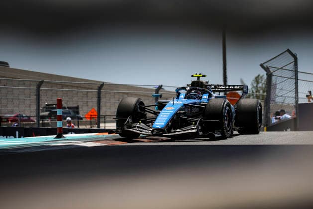 F1 - MIAMI GRAND PRIX 2026 55 SAINZ Carlos (spa), Williams Racing FW48, action during the Formula 1 Miami Grand Prix 2026, 4th round of the 2026 Formula One World Championship, WM, Weltmeisterschaft from May 1 to 3, 2026 on the Miami International Autodrome, in Miami Gardens, USA - Miami GardensUnited States  Copyright: xXavixBonillax