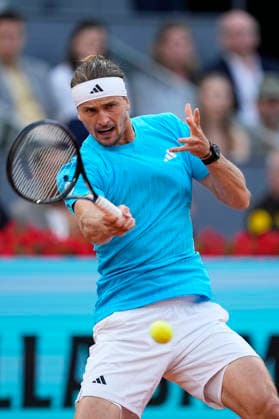 May 1, 2026, Madrid, Madrid, Spain: Alexander Zverev of Germany plays against Alexander Blockx of Belgium during the Mutua Madrid Open 2026 at La Caja Magica on May 01, 2026 in Madrid, Spain. Madrid Spain - ZUMAa181 20260501_zaa_a181_336 Copyright: xOscarxJ.xBarrosox