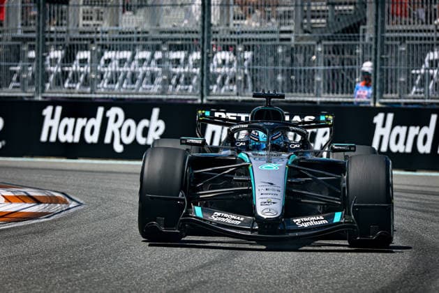 (63) George Russell (GBR) - Mercedes-AMG PETRONAS F1 Team - Mercedes W17 - Mercedes E Performance during the Formula 1 Crypto.com Miami Grand Prix 2026 at Miami International Autodrome in Miami Gardens, United States. Round 6 of the 2026 FIA Formula One World Championship, WM, Weltmeisterschaft held May 1-3, 2026. The Miami International Autodrome, located in the grounds of the Hard Rock Stadium, hosts the sixth round featuring the Sprint format. This event weekend features the F1 Sprint format, with a Sprint Shootout and Sprint Race in addition to the standard qualifying session and Grand Prix. Formula 1 Crypto.com Miami Grand Prix 2026 - Round 6 - Miami International Autodrome F1-2026-R06-MIA