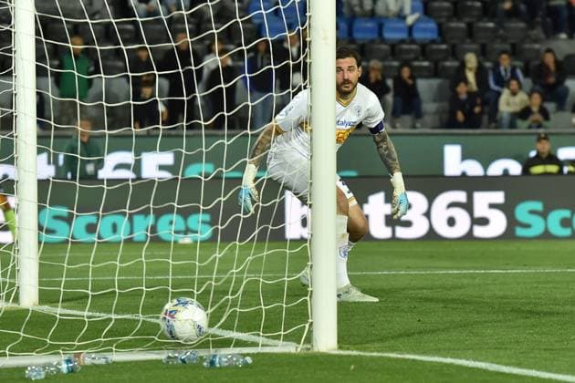 Mehdi Leris (Pisa) scores 1-1 during Pisa SC vs US Lecce, Italian soccer Serie A match in Pisa, Italy, May 01 2026  Copyright: xGabrielexMasotti IPAxSportx xipa-agency.netx xx IPA_74363937 IPA_Agency_IPA74363937