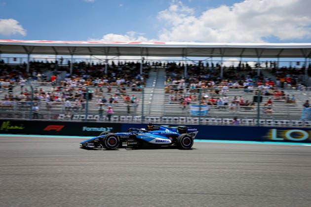 (23) Alexander Albon (THA) - Atlassian Williams F1 Team - Williams FW48 - Mercedes during the Formula 1 Crypto.com Miami Grand Prix 2026 at Miami International Autodrome in Miami Gardens, United States. Round 6 of the 2026 FIA Formula One World Championship, WM, Weltmeisterschaft held May 1-3, 2026. The Miami International Autodrome, located in the grounds of the Hard Rock Stadium, hosts the sixth round featuring the Sprint format. This event weekend features the F1 Sprint format, with a Sprint Shootout and Sprint Race in addition to the standard qualifying session and Grand Prix.  Copyright: xAlessioxDexMarcox xAvens-images.com AvensImages IPAxSportx xipa-agency.netx xx IPA_74364199 IPA_Agency_IPA74364199