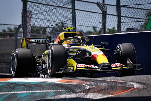 (30) Liam Lawson (NZL) - Visa Cash App Racing Bulls F1 Team - Racing Bulls VCARB03 - Red Bull Ford during the Formula 1 Crypto.com Miami Grand Prix 2026 at Miami International Autodrome in Miami Gardens, United States. Round 6 of the 2026 FIA Formula One World Championship, WM, Weltmeisterschaft held May 1-3, 2026. The Miami International Autodrome, located in the grounds of the Hard Rock Stadium, hosts the sixth round featuring the Sprint format. This event weekend features the F1 Sprint format, with a Sprint Shootout and Sprint Race in addition to the standard qualifying session and Grand Prix.  Copyright: xAlessioxDexMarcox xAvens-images.com AvensImages IPAxSportx xipa-agency.netx xx IPA_74364205 IPA_Agency_IPA74364205