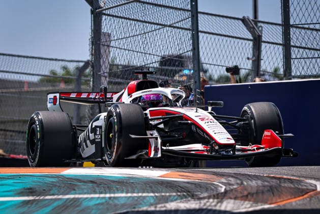 (31) Esteban Ocon (FRA) - TGR Haas F1 Team - Haas VF-26 - Ferrari during the Formula 1 Crypto.com Miami Grand Prix 2026 at Miami International Autodrome in Miami Gardens, United States. Round 6 of the 2026 FIA Formula One World Championship, WM, Weltmeisterschaft held May 1-3, 2026. The Miami International Autodrome, located in the grounds of the Hard Rock Stadium, hosts the sixth round featuring the Sprint format. This event weekend features the F1 Sprint format, with a Sprint Shootout and Sprint Race in addition to the standard qualifying session and Grand Prix.  Copyright: xAlessioxDexMarcox xAvens-images.com AvensImages IPAxSportx xipa-agency.netx xx IPA_74364313 IPA_Agency_IPA74364313