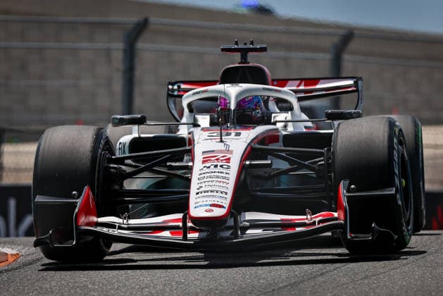 (31) Esteban Ocon (FRA) - TGR Haas F1 Team - Haas VF-26 - Ferrari during the Formula 1 Crypto.com Miami Grand Prix 2026 at Miami International Autodrome in Miami Gardens, United States. Round 6 of the 2026 FIA Formula One World Championship, WM, Weltmeisterschaft held May 1-3, 2026. The Miami International Autodrome, located in the grounds of the Hard Rock Stadium, hosts the sixth round featuring the Sprint format. This event weekend features the F1 Sprint format, with a Sprint Shootout and Sprint Race in addition to the standard qualifying session and Grand Prix.  Copyright: xAlessioxDexMarcox xAvens-images.com AvensImages IPAxSportx xipa-agency.netx xx IPA_74364314 IPA_Agency_IPA74364314