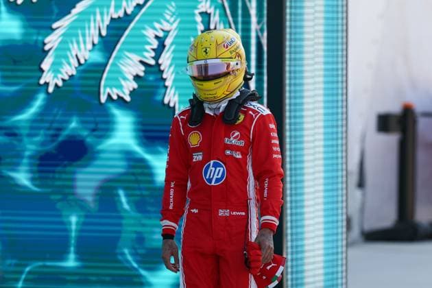Lewis Hamilton Scuderia Ferrari HP 44 after the Sprint Qualifying, Grand Prix of Miami, Motorsport, Men, Formula 1, Sprint Qualifying, 01 05 2026 Miami Florida USA Copyright: xkolbert-press ChristianxKolbertx