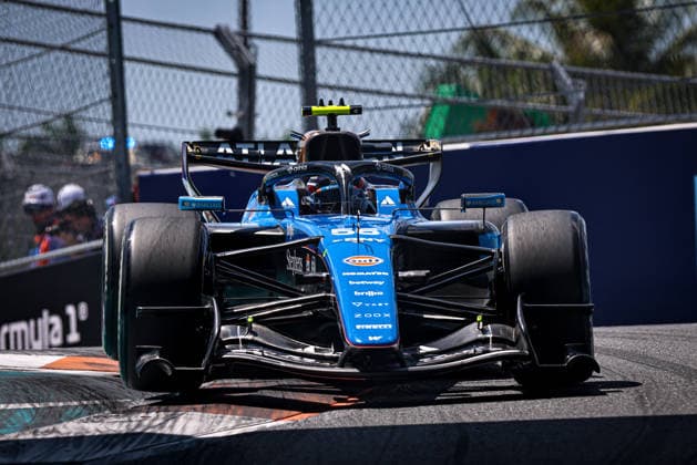 (55) Carlos Sainz Jr (ESP) - Atlassian Williams F1 Team - Williams FW48 - Mercedes during the Formula 1 Crypto.com Miami Grand Prix 2026 at Miami International Autodrome in Miami Gardens, United States. Round 6 of the 2026 FIA Formula One World Championship, WM, Weltmeisterschaft held May 1-3, 2026. The Miami International Autodrome, located in the grounds of the Hard Rock Stadium, hosts the sixth round featuring the Sprint format. This event weekend features the F1 Sprint format, with a Sprint Shootout and Sprint Race in addition to the standard qualifying session and Grand Prix.  Copyright: xAlessioxDexMarcox xAvens-images.com AvensImages IPAxSportx xipa-agency.netx xx IPA_74364463 IPA_Agency_IPA74364463