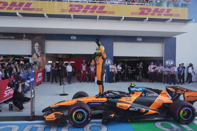 Formula 1 Crypto com Miami Grand Prix 2026 01 05 2026, Miami International Autodrome, Miami, Formula 1 Crypto com Miami Grand Prix 2026 ,pictured Pole position for the sprint race for Lando Norris GBR , McLaren Mastercard F1 Team nordphotoxGmbHx xBratic nph00250