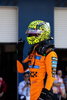F1 - MIAMI GRAND PRIX 2026 NORRIS Lando (gbr), McLaren F1 Team MCL40, portrait, pole position during the Formula 1 Miami Grand Prix 2026, 4th round of the 2026 Formula One World Championship, WM, Weltmeisterschaft from May 1 to 3, 2026 on the Miami International Autodrome, in Miami Gardens, USA - Miami GardensUnited States  Copyright: xAndrÃ xFerreirax