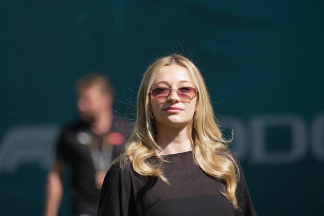 Formula 1 Crypto com Miami Grand Prix 2026 01 05 2026, Miami International Autodrome, Miami, Formula 1 Crypto com Miami Grand Prix 2026 ,in the picture Gabriel Bortoleto BRA , Audi Revolut F1 Team with girlfriend Isabela Bernardini nordphotoxGmbHx xBratic nph00250