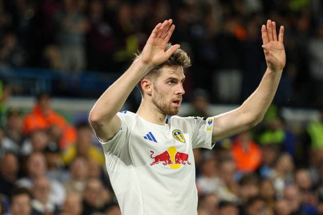 1st May 2026; Elland Road, Leeds, Yorkshire, England; Premier League Football, Leeds United versus Burnley; Anton Stach of Leeds United prepares to take a corner AidanxHunter