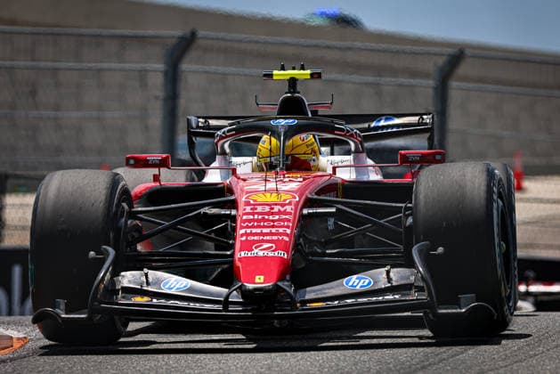 MOTORI - Formula 1 - Formula 1 Crypto.com Miami Grand Prix 2026 - Round 6 - Miami International Autodrome (44) Lewis Hamilton (GBR) - Scuderia Ferrari HP - Ferrari SF-26 - Ferrari during the Formula 1 Crypto.com Miami Grand Prix 2026 at Miami International Autodrome in Miami Gardens, United States. Round 6 of the 2026 FIA Formula One World Championship, WM, Weltmeisterschaft held May 1-3, 2026. The Miami International Autodrome, located in the grounds of the Hard Rock Stadium, hosts the sixth round featuring the Sprint format. This event weekend features the F1 Sprint format, with a Sprint Shootout and Sprint Race in addition to the standard qualifying session and Grand Prix. -  Copyright: xIPAxSport ABACAx