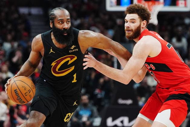 May 1, 2026, Toronto, On, Canada: Cleveland Cavaliers James Harden (1) drives past Toronto Raptors Jamison Battle (77) during first half NBA, Basketball Herren, USA playoff basketball action in Toronto on Friday, May 1, 2026. Canada News - May 1, 2026  - ZUMAc35_ 20260501_zaf_c35_156 Copyright: xFrankxGunnx