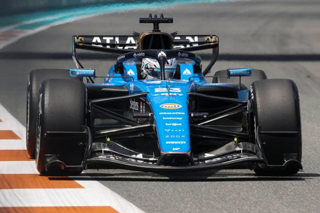 Formula 1 Crypto.com Miami Grand Prix 2026 Alex Albon (THA), Atlassian Williams F1 Team, FW48 during Formula 1 Crypto.com Miami Grand Prix 2026. on May 1., 2026 in Miami, United States Of America Zsombor Toth Miami Miami International Autodrome Florida United States Of America