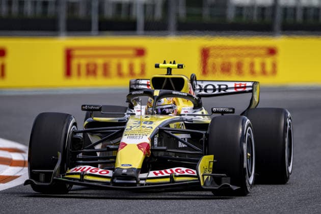 Miami International Autodrome, Miami, Florida, USA - May 1, 2026: Liam Lawson of New Zealand in the Visa Cash App Racing Bulls Formula 1 Team VCARB03 during the 2026 Miami F1 Grand Prix (Practice 1) held at Hard Rock Stadium in Miami, United States. ((6257) RIchard Callis SPP)  Copyright: x(6257)xRIchardxCallisx xSPPx Sportspressphoto_SPR139245