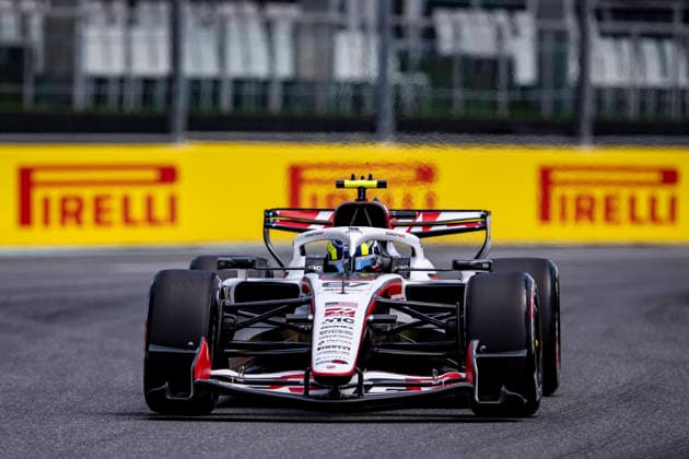 Miami International Autodrome, Miami, Florida, USA - May 1, 2026: Oliver Bearman of England in the TGR Haas F1 Team F1 VF-26 during the 2026 Miami F1 Grand Prix (Practice 1) held at Hard Rock Stadium in Miami, United States. ((6257) RIchard Callis SPP)  Copyright: x(6257)xRIchardxCallisx xSPPx spp-en-6RiCa-SPP26_richiecallis_0105-0905-2