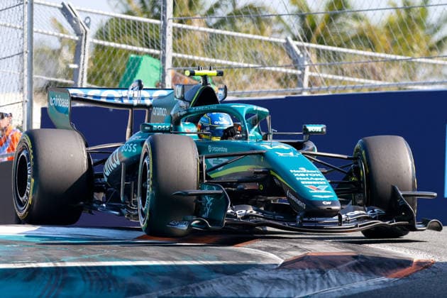 MIAMI GARDENS, FL - MAY 01: Fernando Alonso of Spain and driver of the (14) Aston Martin Aramco Formula One Team race caris seen on the track at the Sprint Qualifying during the F1 Miami Grand Prix, Miami Gardens, Florida, on May 1, 2026.(Photo by Chris Arjoon Icon Sportswire) AUTO: MAY 01 F1 Miami Grand Prix EDITORIAL USE ONLY Icon2605010010222