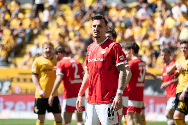 GER, Dresden, Soccer, 2 Bundesliga, Matchday 32, SG Dynamo Dresden vs 1 FC Kaiserslautern v l Mergim Berisha 1 FC Kaiserslautern 20 , 02 05 2026, Rudolf Harbig Stadion Dresden DFB DFL REGULATIONS PROHIBIT ANY USE OF PHOTOGRAPHS AS IMAGE SEQUENCES AND OR QUASI VIDEO, Copyright: HMBxMedia PaulxFritz