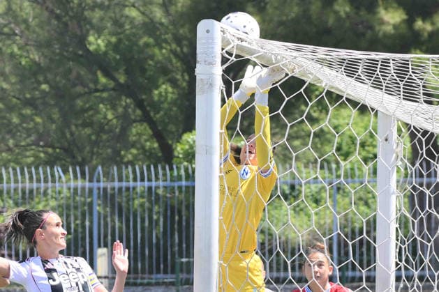 CALCIO - Serie A Femminile - Napoli Women vs Juventus FC Beatrice Beretta of Napoli Women in action during the Serie A Women Athora match between Napoli Women vs Juventus FC at Giuseppe Piccolo Stadium Cercola (NA) Italy  Copyright: xIPAxSport ABACAx