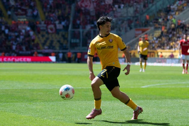 GER, Dresden, Soccer, 2 Bundesliga, Matchday 32, SG Dynamo Dresden vs 1 FC Kaiserslautern pictured from l Jason Ceka SG Dynamo Dresden 07 , Action with ball 02 05 2026, Rudolf Harbig Stadion Dresden DFB DFL REGULATIONS PROHIBIT ANY USE OF PHOTOGRAPHS AS IMAGE SEQUENCES AND OR QUASI VIDEO, Copyright: HMBxMedia PaulxFritz