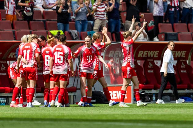 Google Pixel Women Bundesliga 1 FC Köln SV Werder Bremen 02 05 2026 Cheers after the goal to 2 0 by Anna Lena Stolze 1 FC Köln, 7 on matchday 24 of the Google Pixel Women Bundesliga in the match between 1 FC Köln and SV Werder Bremen on 02 05 2026 at RheinEnergie Stadion in Cologne, Germany Copyright: xBEAUTIFULxSPORTS Meuselx