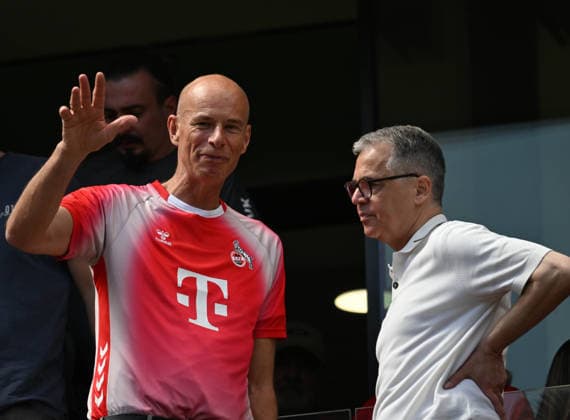 15 04 2026, xophax, Fußball , Frauen Bundesliga Google Pixel Frauen Bundesliga 25 26 1 FC Köln vs Werder Bremen FC President Jörn Stobbe and Andreas Rettig , right DFL DFB REGULATIONS PROHIBIT ANY USE OF PHOTOGRAPHS as IMAGE SEQUENCES and or QUASI VIDEO Koeln