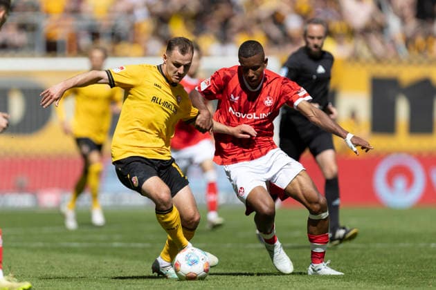 GER, Dresden, Soccer, 2 Bundesliga, Matchday 32, SG Dynamo Dresden vs 1 FC Kaiserslautern pictured from l Jakob Lemmer SG Dynamo Dresden 10 , duel 02 05 2026, Rudolf Harbig Stadion Dresden DFB DFL REGULATIONS PROHIBIT ANY USE OF PHOTOGRAPHS AS IMAGE SEQUENCES AND OR QUASI VIDEO, Copyright: HMBxMedia PaulxFritz