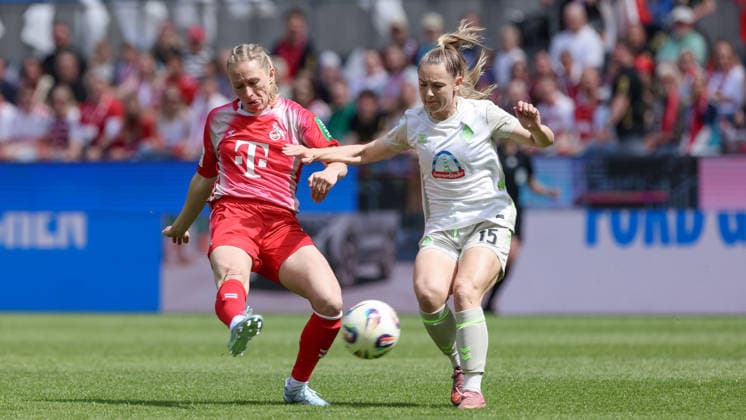 from left Pauline Bremer 1 FC Köln, 11 and Michelle Weiß SV Werder Bremen, 15 in a duel, dynamic, action, action, game scene, THE DFB GUIDELINES PROHIBIT ANY USE OF PHOTOGRAPHS AS IMAGE SEQUENCES AND OR QUASI VIDEO DFB REGULATIONS PROHIBIT ANY USE OF PHOTOGRAPHS AS IMAGE SEQUENCES AND OR QUASI VIDEO , 02 05 2026, Cologne Germany , Football, Google Pixel Women Bundesliga, 1 FC Köln SV Werder Bremen xobx