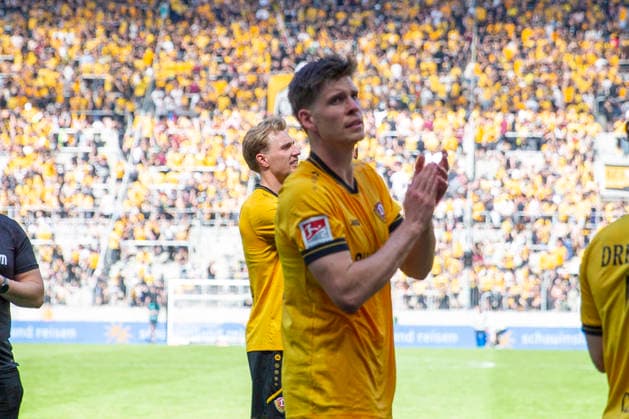 GER, Dresden, Soccer, 2 Bundesliga, Matchday 32, SG Dynamo Dresden vs 1 FC Kaiserslautern pictured from l Alexander Rossipal SG Dynamo Dresden 19 , cheering after final whistle 02 05 2026, Rudolf Harbig Stadion Dresden DFB DFL REGULATIONS PROHIBIT ANY USE OF PHOTOGRAPHS AS IMAGE SEQUENCES AND OR QUASI VIDEO, Copyright: HMBxMedia PaulxFritz