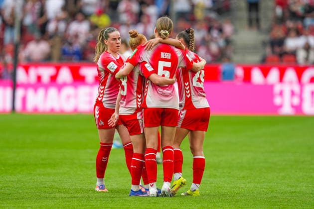 02 05 2026, xydrx, Women, Football, 1 Women Bundesliga, 1 FC Köln SV Werder Bremen, Season 2025 2026, RheinEnergieSTADION Adriana Achcinska FC Köln, 9 Laura Vogt FC Köln, 8 Celina Degen FC Köln, 5 Vanessa Leimenstoll FC Köln, 29 celebrate the 3 0 victory DFB regulations prohibit any use of photographs as image sequences and or quasi video Copyright: HMBxMedia YannisxDreimann
