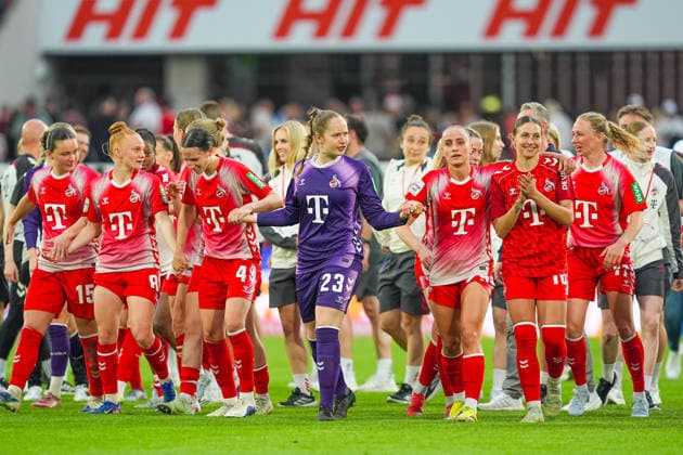 02 05 2026, xydrx, Women, Football, 1 Women Bundesliga, 1 FC Köln SV Werder Bremen, Season 2025 2026, RheinEnergieSTADION Amelie Bohnen FC Köln, 15 Laura Vogt FC Köln, 8 Sara Agrez FC Köln, 4 Aurora Mikalsen FC Köln, 23 Vanessa Leimenstoll FC Köln, 29 Zoe Hasenauer FC Köln, 16 Pauline Bremer FC Köln, 11 bejubeln den Sieg DFB regulations prohibit any use of photographs as image sequences and or quasi video Copyright: HMBxMedia YannisxDreimann