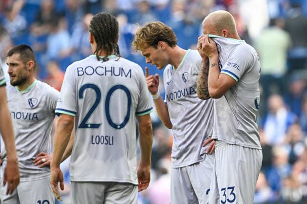 2 Bundesliga 25 26 Arminia Bielefeld VfL Bochum on 02 05 2026 at the SchücoArena in Bielefeld Philipp Hofmann Bochum dissatisfied, disappointed, disappointed, dejected MT
