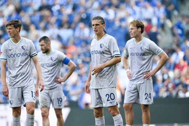 2 Bundesliga 25 26 Arminia Bielefeld VfL Bochum on 02 05 2026 in the SchücoArena in Bielefeld Oliver Olsen Bochum , Matus Bero Bochum , Noah Loosli Bochum and Mats Pannewig Bochum dissatisfied, disappointed, disappointed, dejected MT