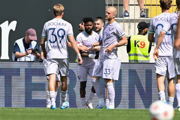 2 Bundesliga 25 26 Arminia Bielefeld VfL Bochum on 02 05 2026 at SchücoArena in Bielefeld Cheering, goal celebration, goal scorer, goal scorer Moritz Kwarteng Bochum cheers after his goal for 1 1 MT