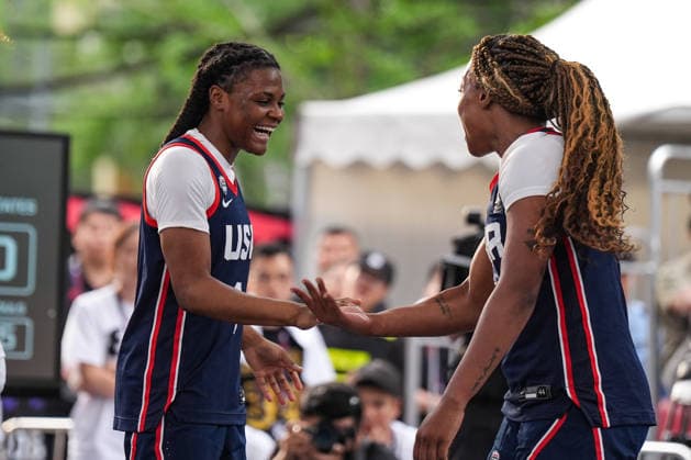 (260502) -- CHENGDU, May 2, 2026 -- Players of the United States celebrate during the final match between Germany and the United States at the FIBA 3x3 Women s Series Chengdu Stop 2026 in Chengdu, southwest China s Sichuan Province, May 2, 2026. ) (SP)CHINA-CHENGDU-FIBA 3X3 WOMEN S SERIES CHENGDU STOP (CN) WangxXi 
