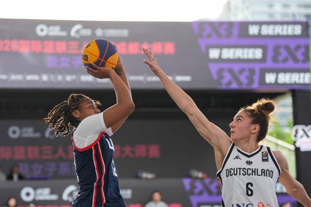 (260502) -- CHENGDU, May 2, 2026 -- Mikaylah Williams (L) of the United States competes during the final match between Germany and the United States at the FIBA 3x3 Women s Series Chengdu Stop 2026 in Chengdu, southwest China s Sichuan Province, May 2, 2026. ) (SP)CHINA-CHENGDU-FIBA 3X3 WOMEN S SERIES CHENGDU STOP (CN) WangxXi 
