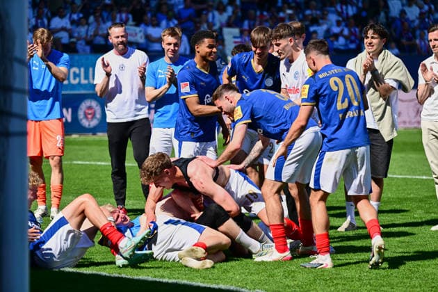 02 05 2026, Soccer, Men, 2 BL Bundesliga , Season 2025 2026, Holstein Kiel Eintracht Braunschweig, 32 Matchday Holstein Kiel celebrates relegation Kiel, Holstein Stadion Holstein Stadion Schleswig Holstein Germany