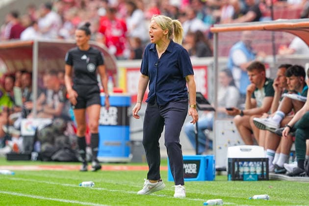 02 05 2026, xydrx, Women, Football, 1 Women Bundesliga, 1 FC Köln SV Werder Bremen, Season 2025 2026, RheinEnergieSTADION Friederike Kromp Head Coach SV Werder Bremen Women DFB regulations prohibit any use of photographs as image sequences and or quasi video Copyright: HMBxMedia YannisxDreimann