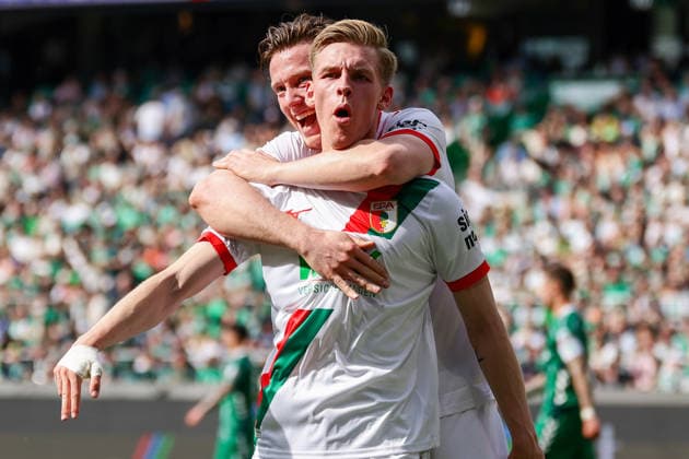 Sport Bilder des Tages Bremen, Germany, 02.05.26, Anton Kade (FC Augsburg) jubelt nach seinem Tor zum 0:2 mit Michael Gregoritsch (FC Augsburg) während des Spiels der 1. Bundesliga zwischen Werder Bremen - FC Augsburg im Weserstadion in Bremen. (Photo by Joachim Bywaletz) DFB DFL REGULATIONS PROHIBIT ANY USE OF PHOTOGRAPHS AS IMAGE SEQUENCES AND OR QUASI-VIDEO. *** Bremen, Germany, 02 05 26, Anton Kade FC Augsburg celebrates after his goal to 0 2 with Michael Gregoritsch FC Augsburg during the match of the 1 Bundesliga between Werder Bremen FC Augsburg at Weserstadion in Bremen Photo by Joachim Bywaletz DFB DFL REGULATIONS PROHIBIT ANY USE OF PHOTOGRAPHS AS IMAGE SEQUENCES AND OR QUASI VIDEO Copyright: JoachimxBywaletz xJB-Sportfoto